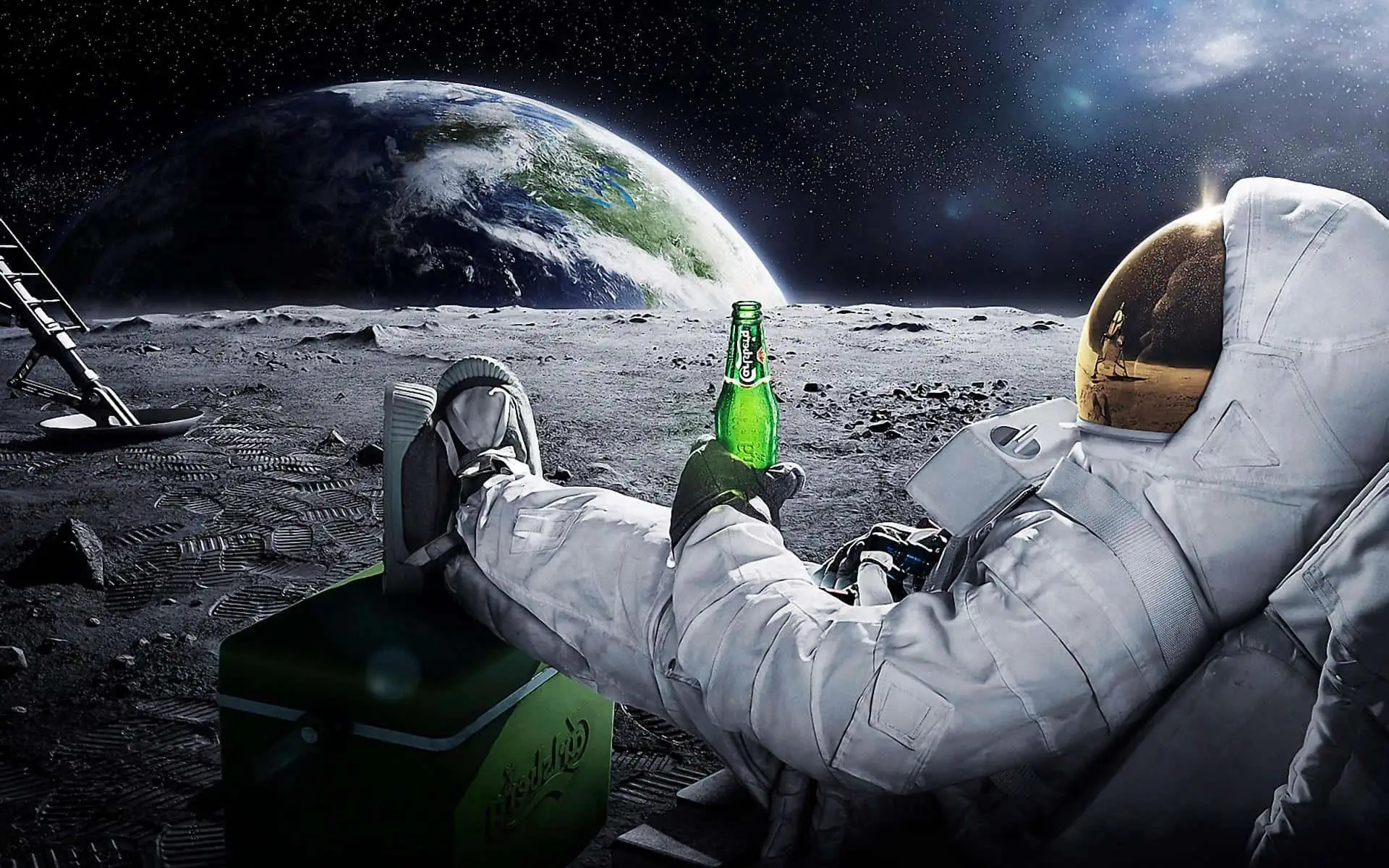 Astronauta na superfície lunar observando a Terra